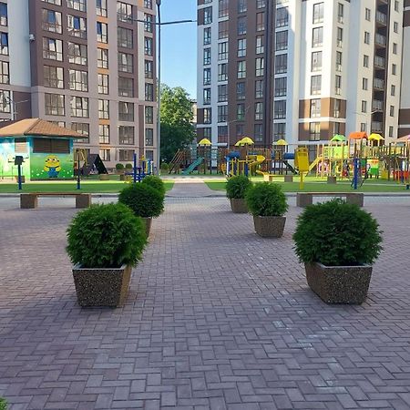 Apartamento Аэропорт-Номера 24/24 . Chisináu Exterior foto
