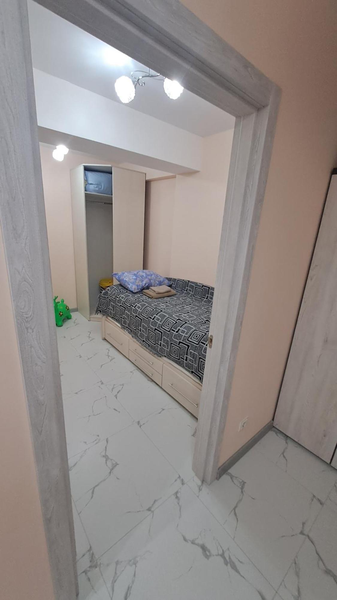 Apartamento Аэропорт-Номера 24/24 . Chisináu Habitación foto