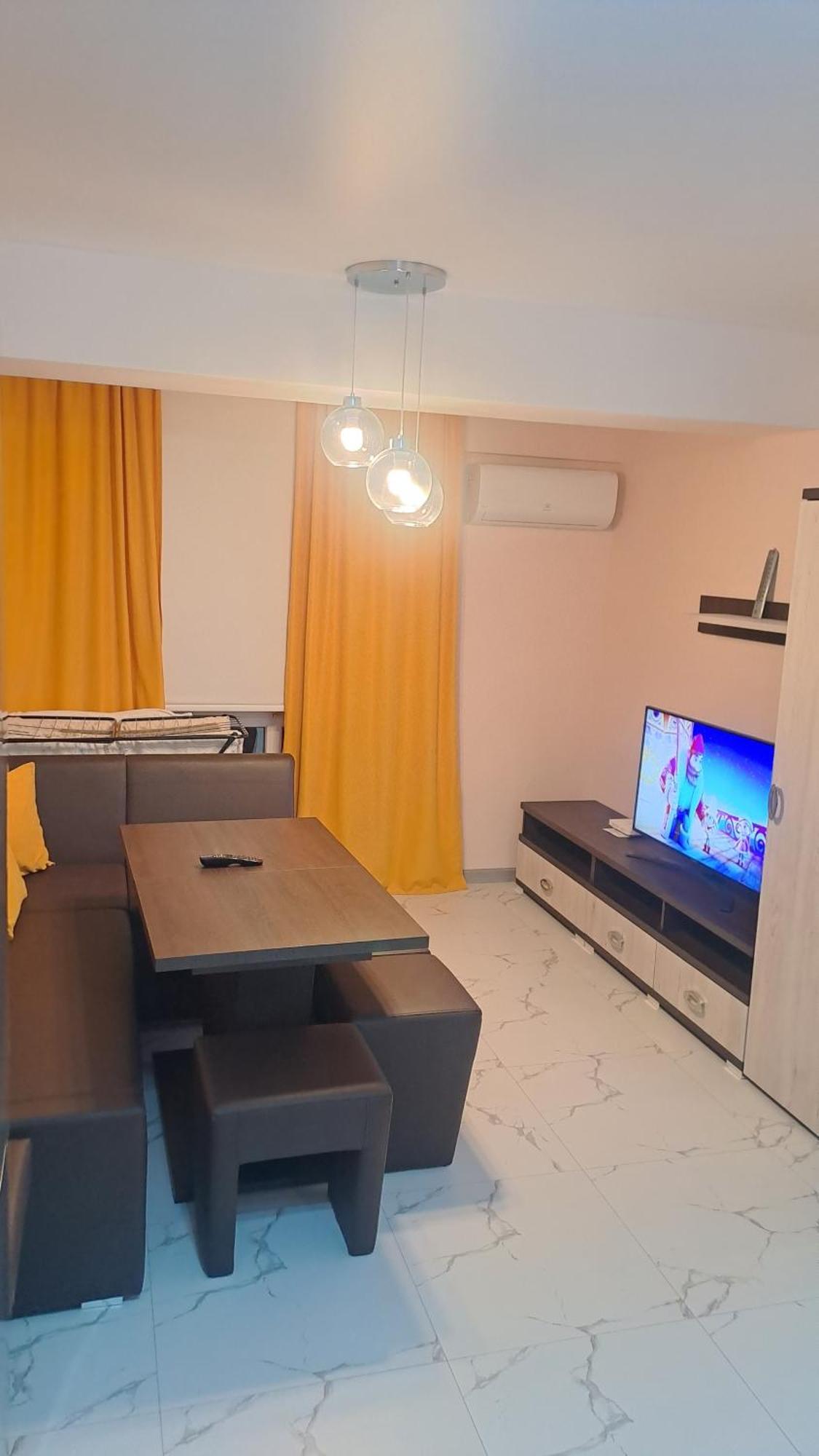 Apartamento Аэропорт-Номера 24/24 . Chisináu Habitación foto